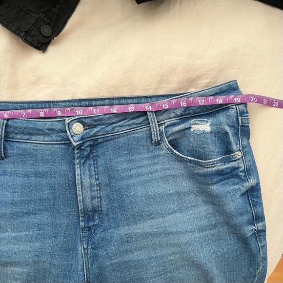 Old Navy Rockstar Super Skinny High Rise Distressed Mid Medium Wash Jeans - Picture 7 of 8